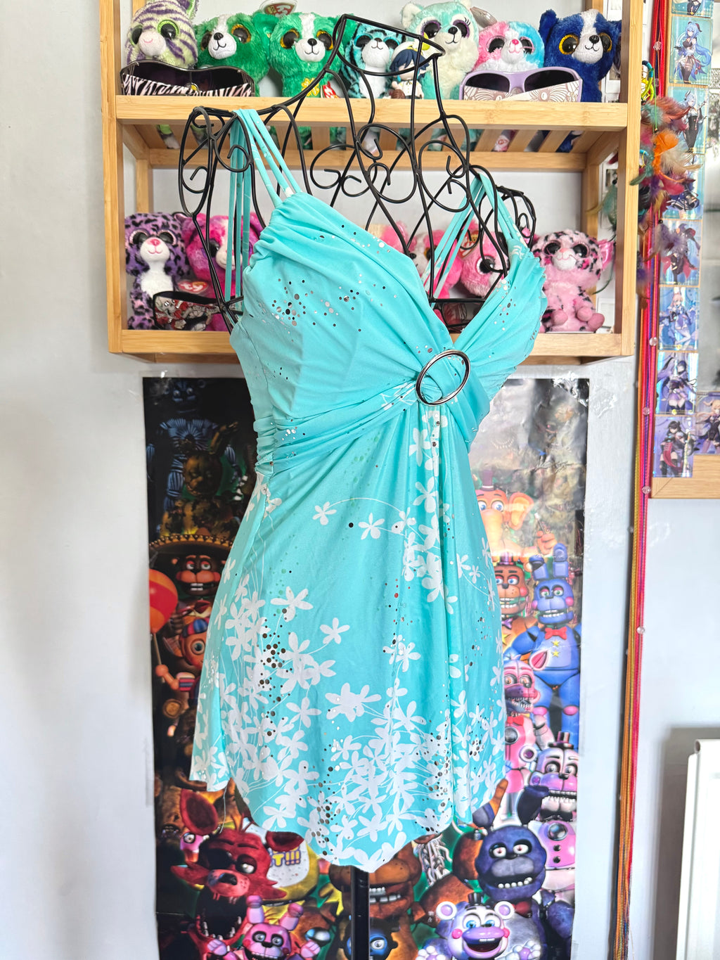 y2k vintage turquoise blue floral slinky fitted cami top with sequins
