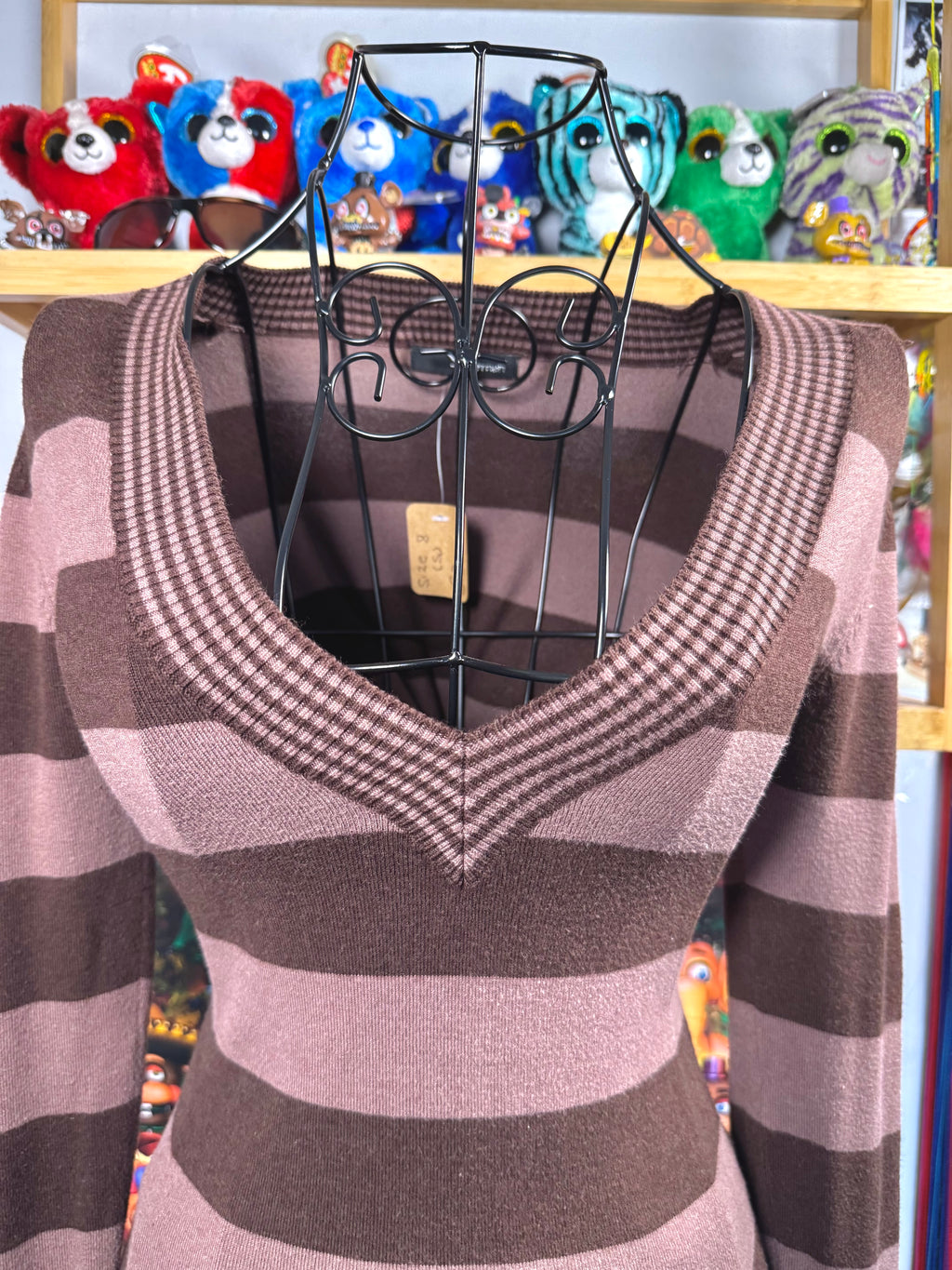 y2k vintage chocolate brown striped long sleeved vneck fitted jumper