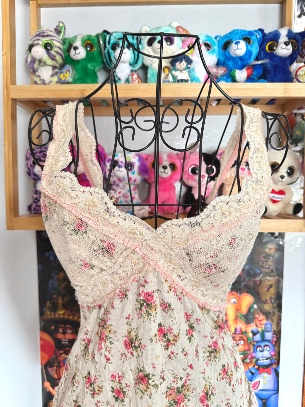 y2k vintage cream floral print sequin embellished ruffle lace trim cami top