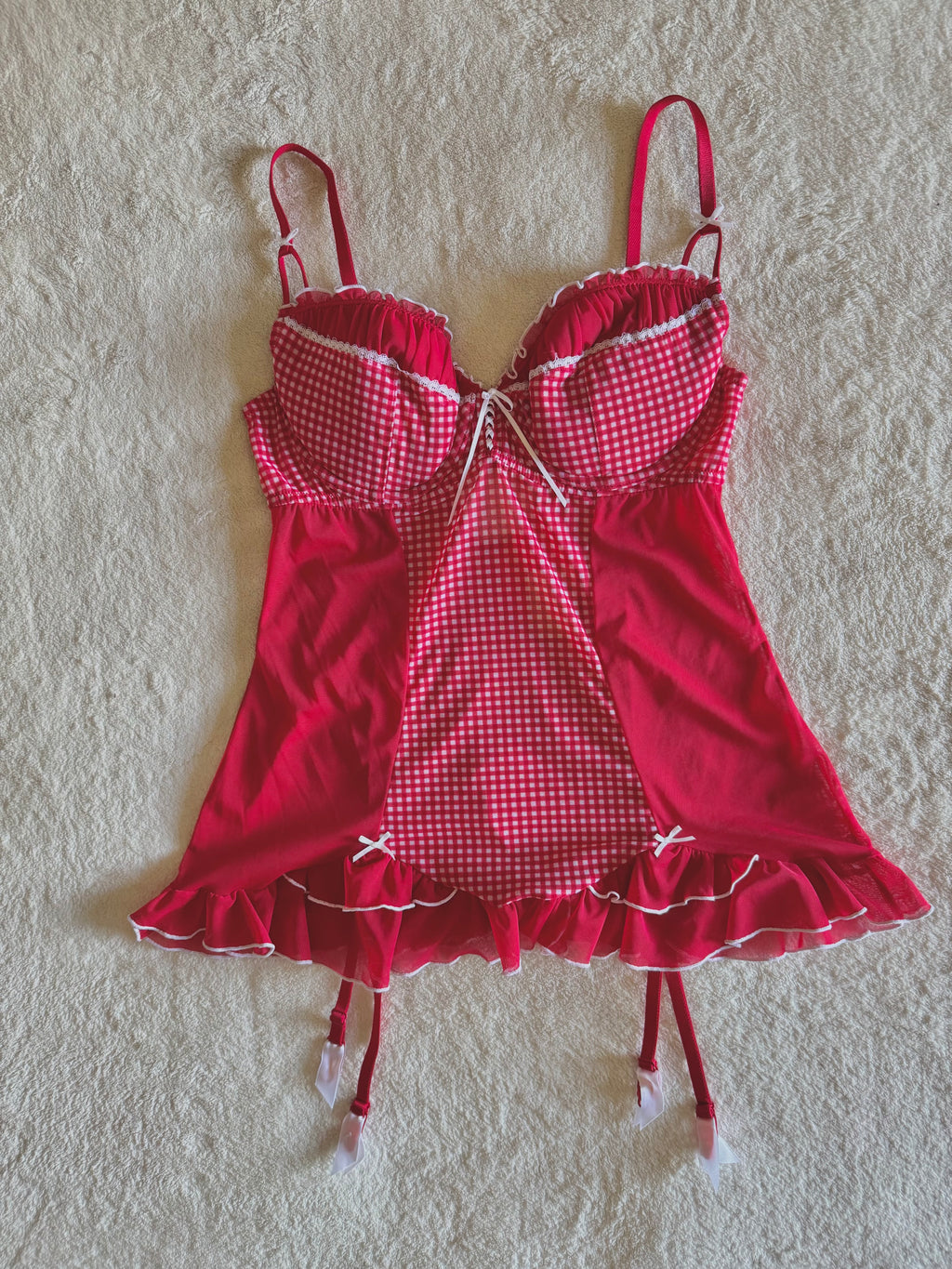 y2k vintage gingham red and white fitted mesh cami top coquette