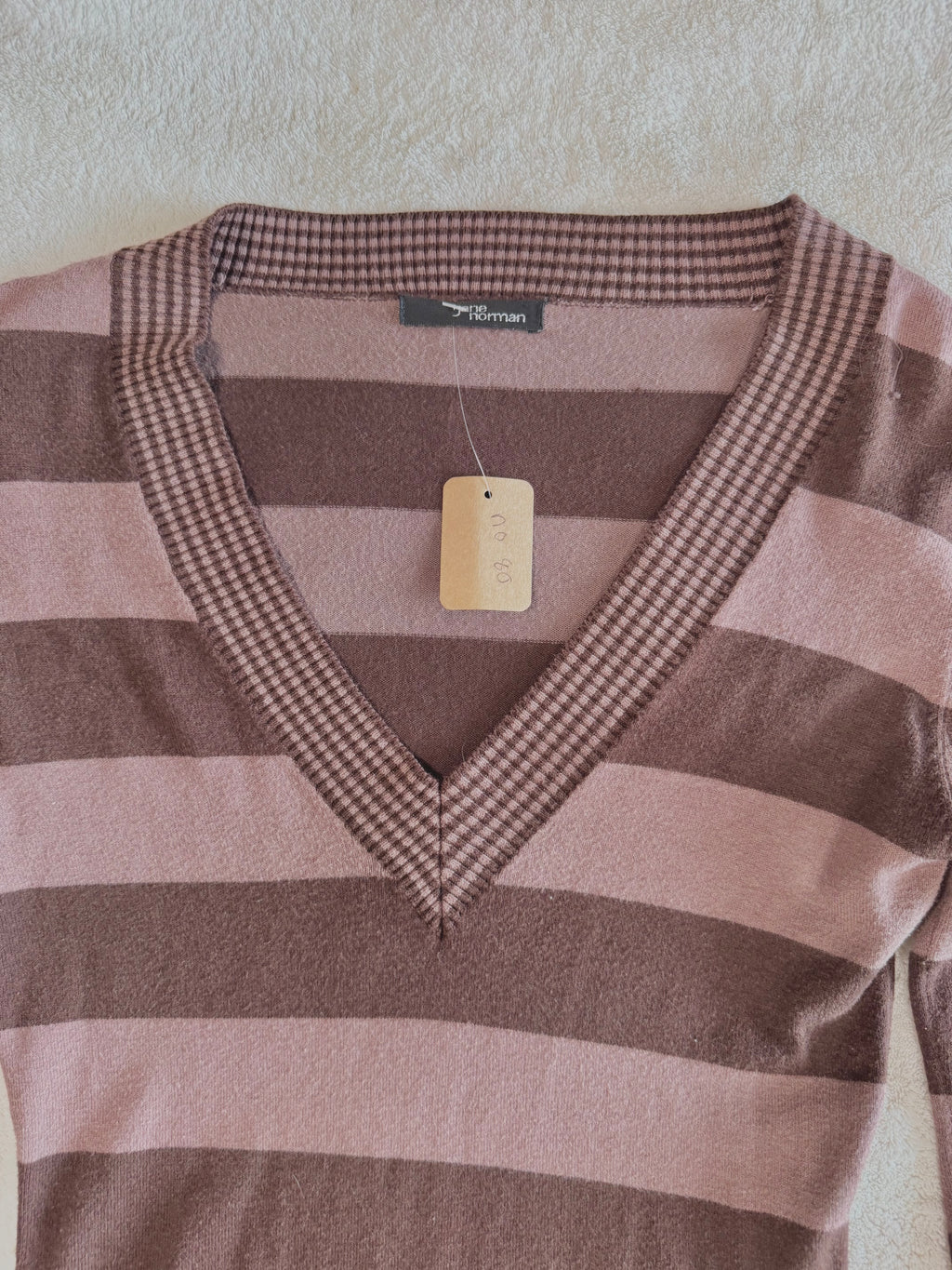 y2k vintage chocolate brown striped long sleeved vneck fitted jumper