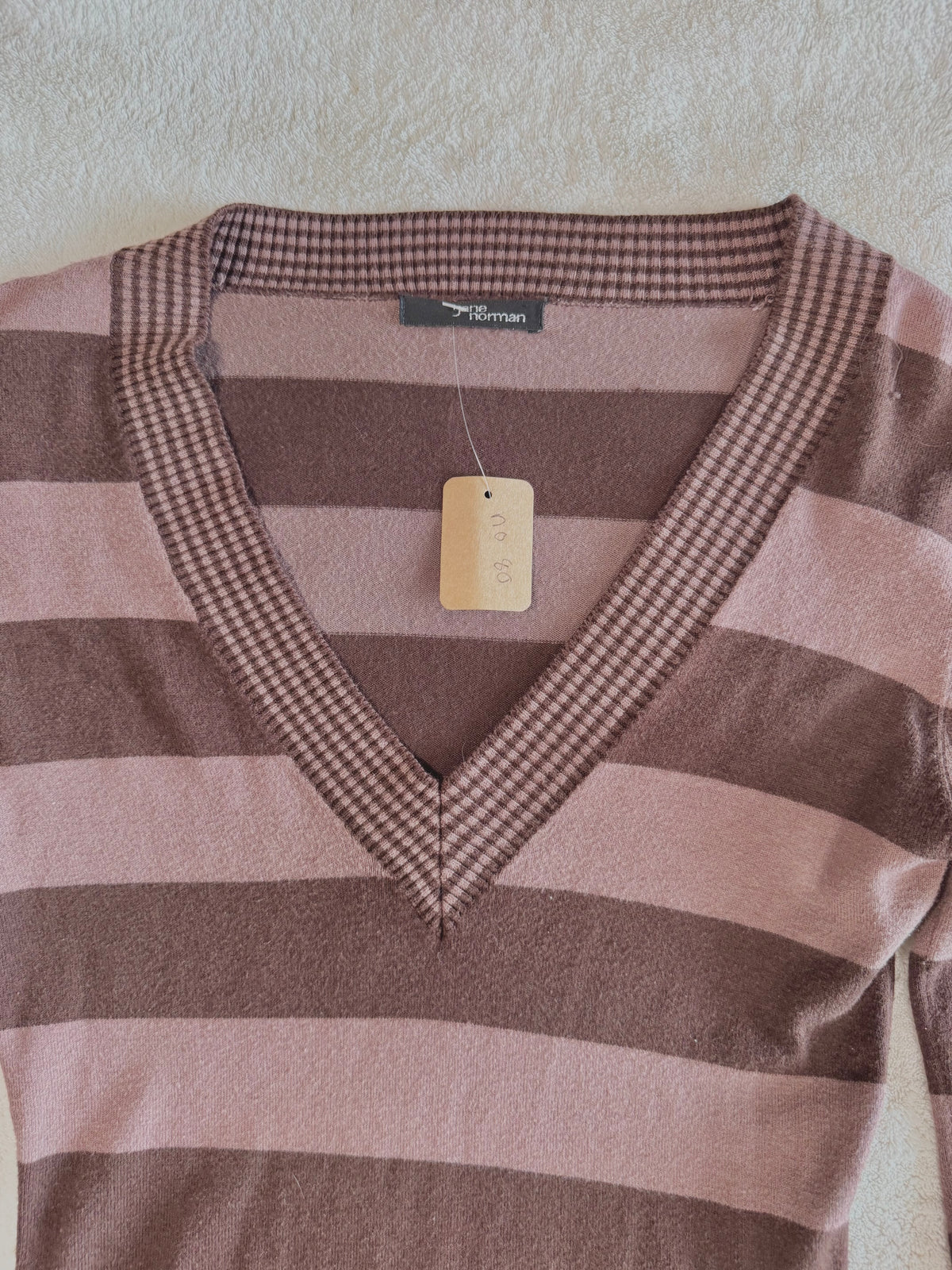y2k vintage chocolate brown striped long sleeved vneck fitted jumper