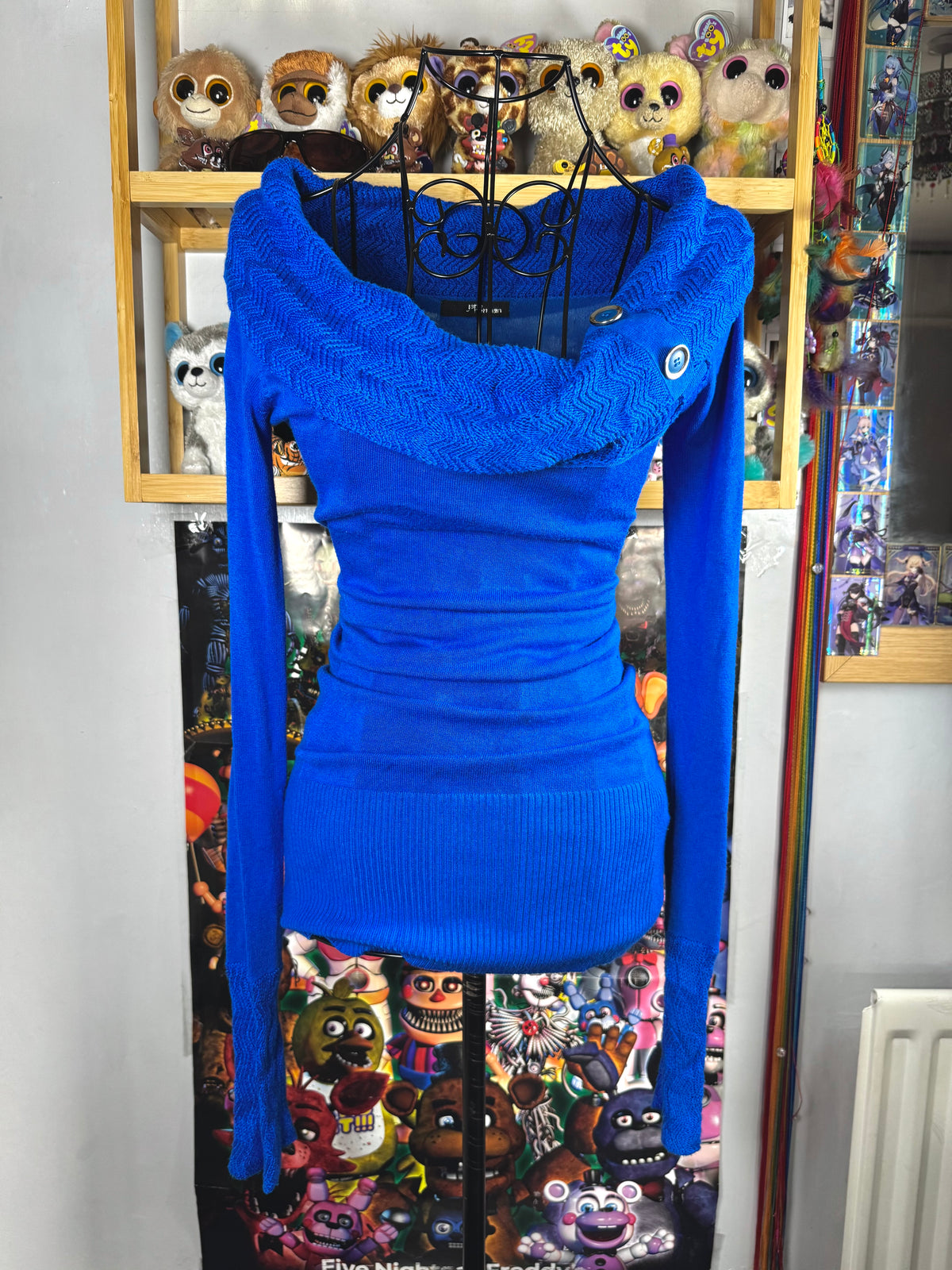 y2k vintage royal blue off shoulder fitted long sleeved top with ribbed knit detail