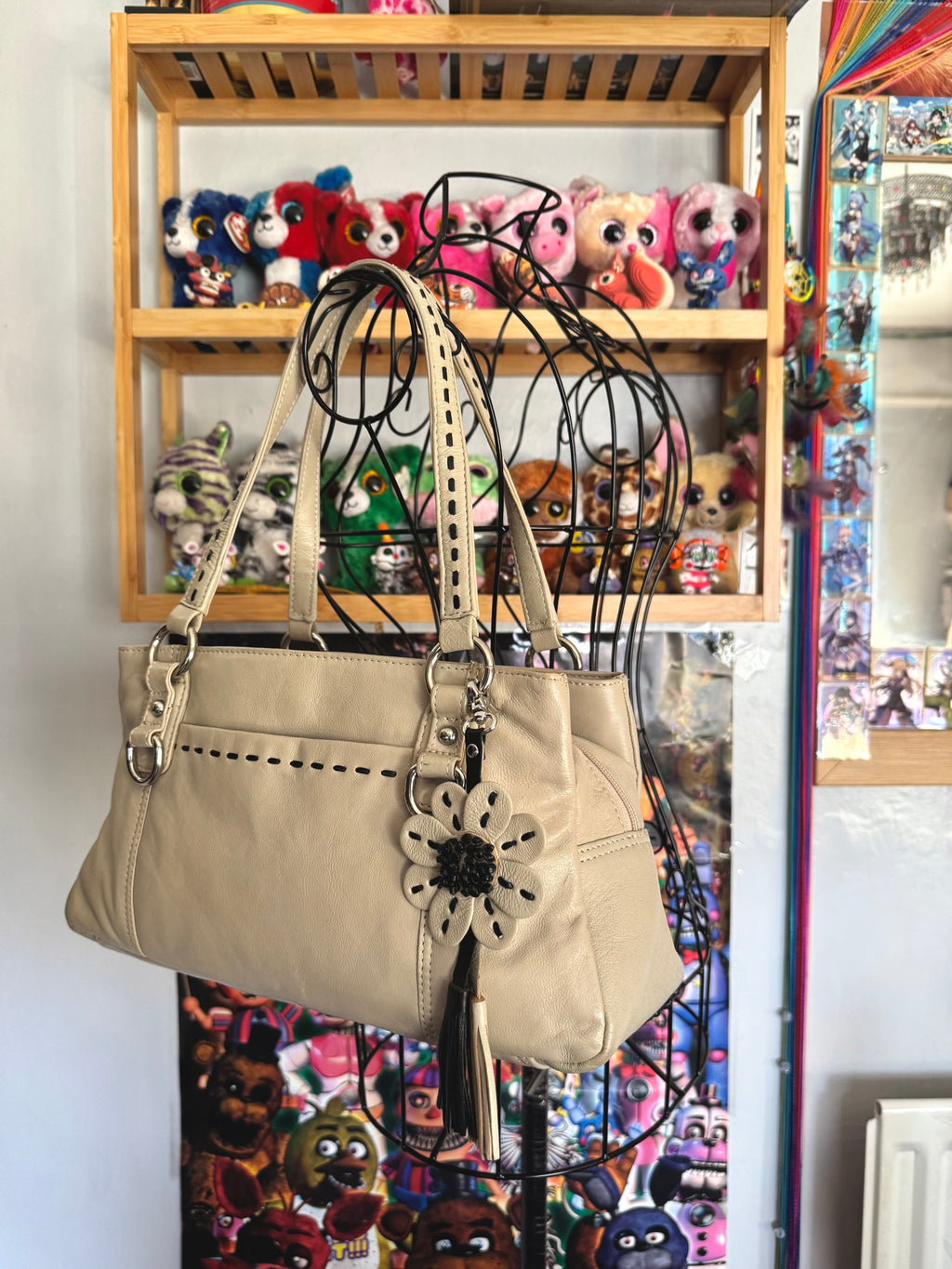 y2k vintage cream contrast stitching shoulder bag with flower charm