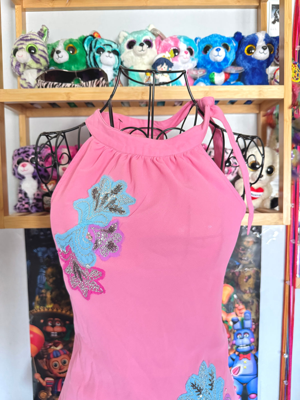 y2k vintage pink fitted sleeveless vest top with floral embroidery