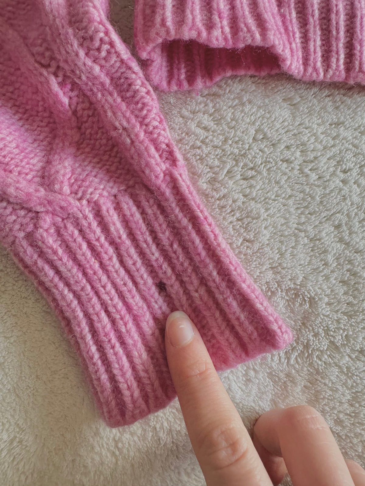 y2k vintage pink fitted cropped chunky cosy zip up jumper with bobbles