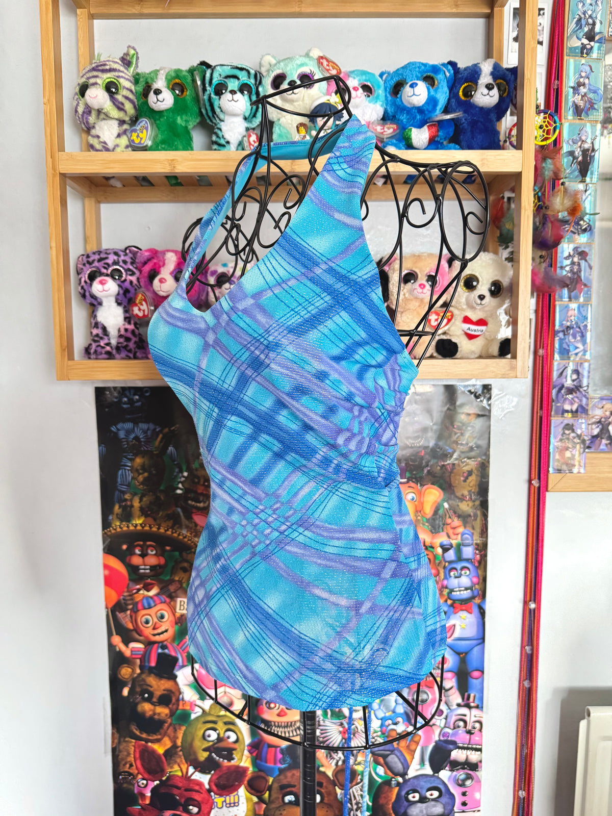 y2k vintage aqua blue fitted halterneck tie back top with glittery shimmer throughout