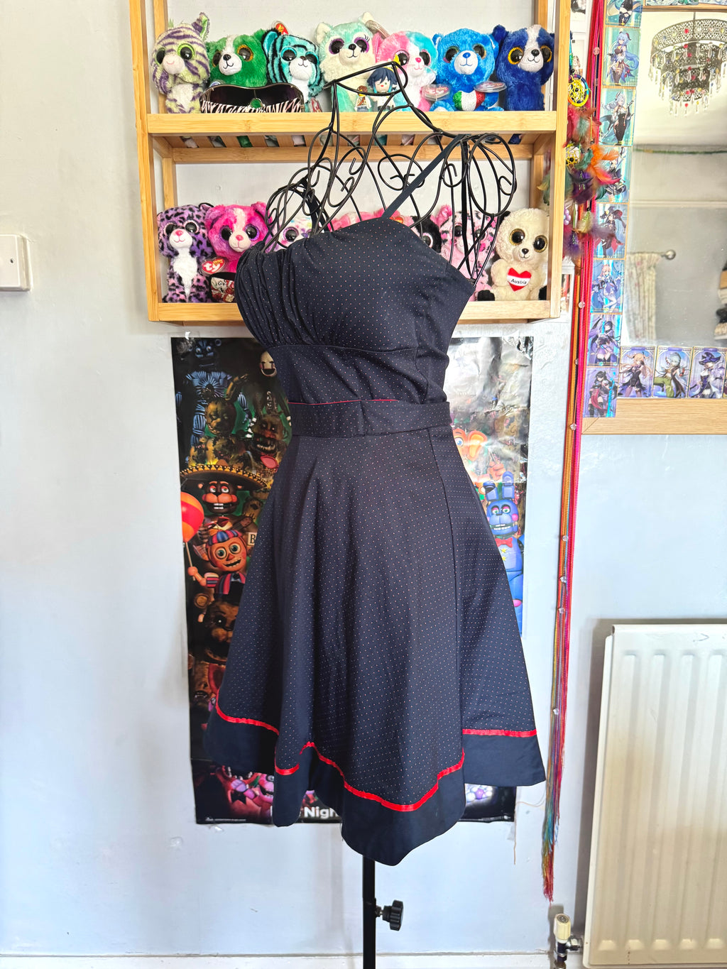 y2k vintage 50’s inspired navy blue and red polkadot tie back mini dress