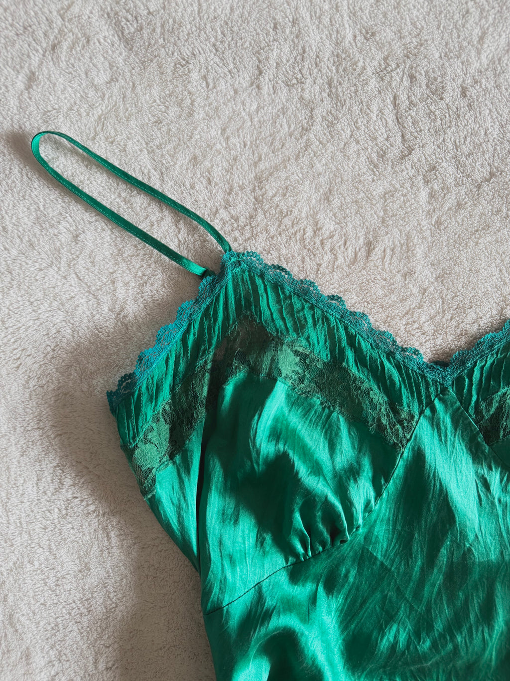 y2k vintage emerald green silk forest cami top