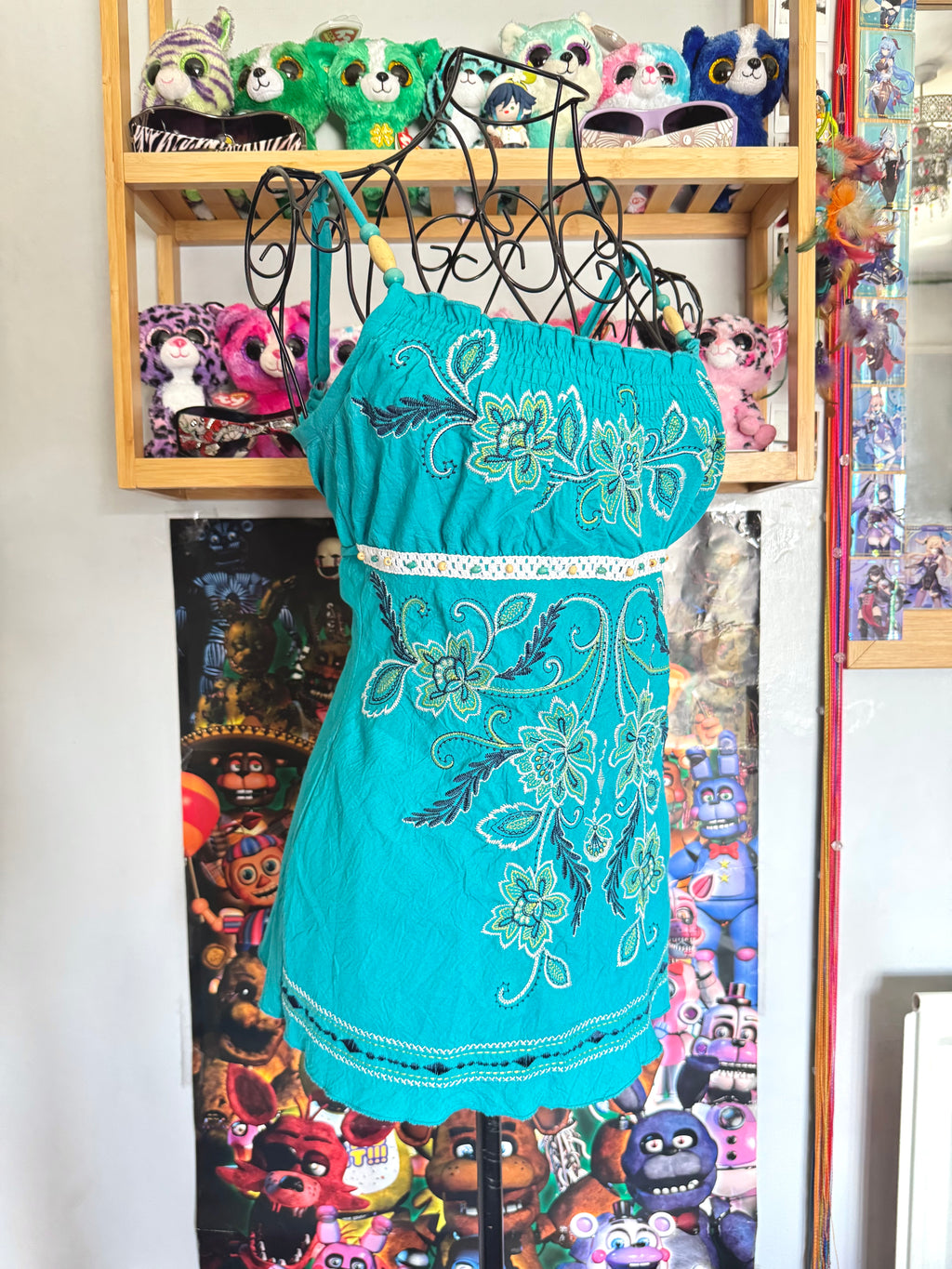 y2k vintage teal blue tie back fitted cami top with expansive floral embroidery