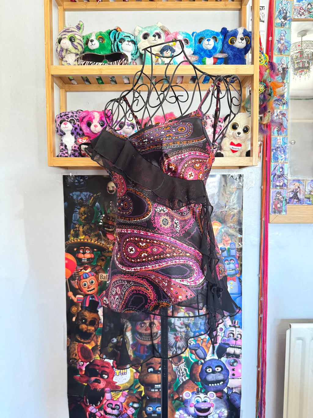 y2k vintage paisley print dragonfruit asymmetrical hem cami top