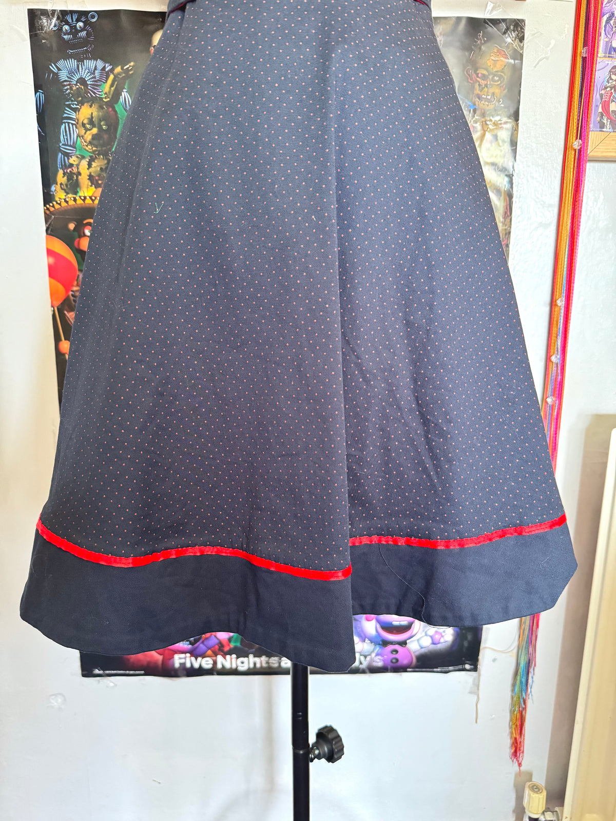 y2k vintage 50’s inspired navy blue and red polkadot tie back mini dress