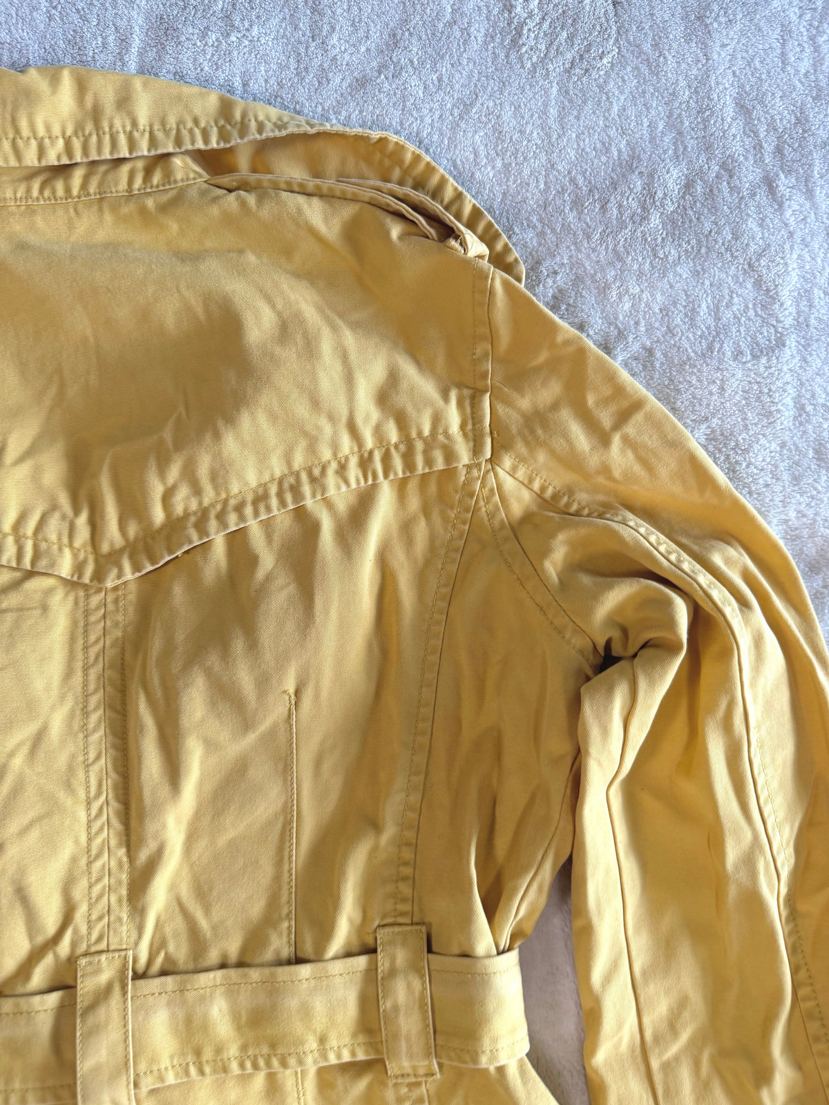 y2k vintage mustard yellow fitted button up peacoat with adjustable belt
