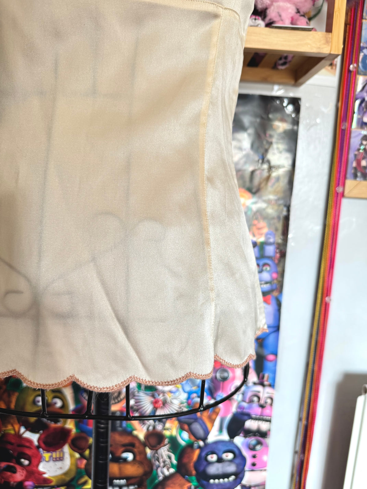 y2k vintage silk ivory white fitted cami top with pink floral embroidery