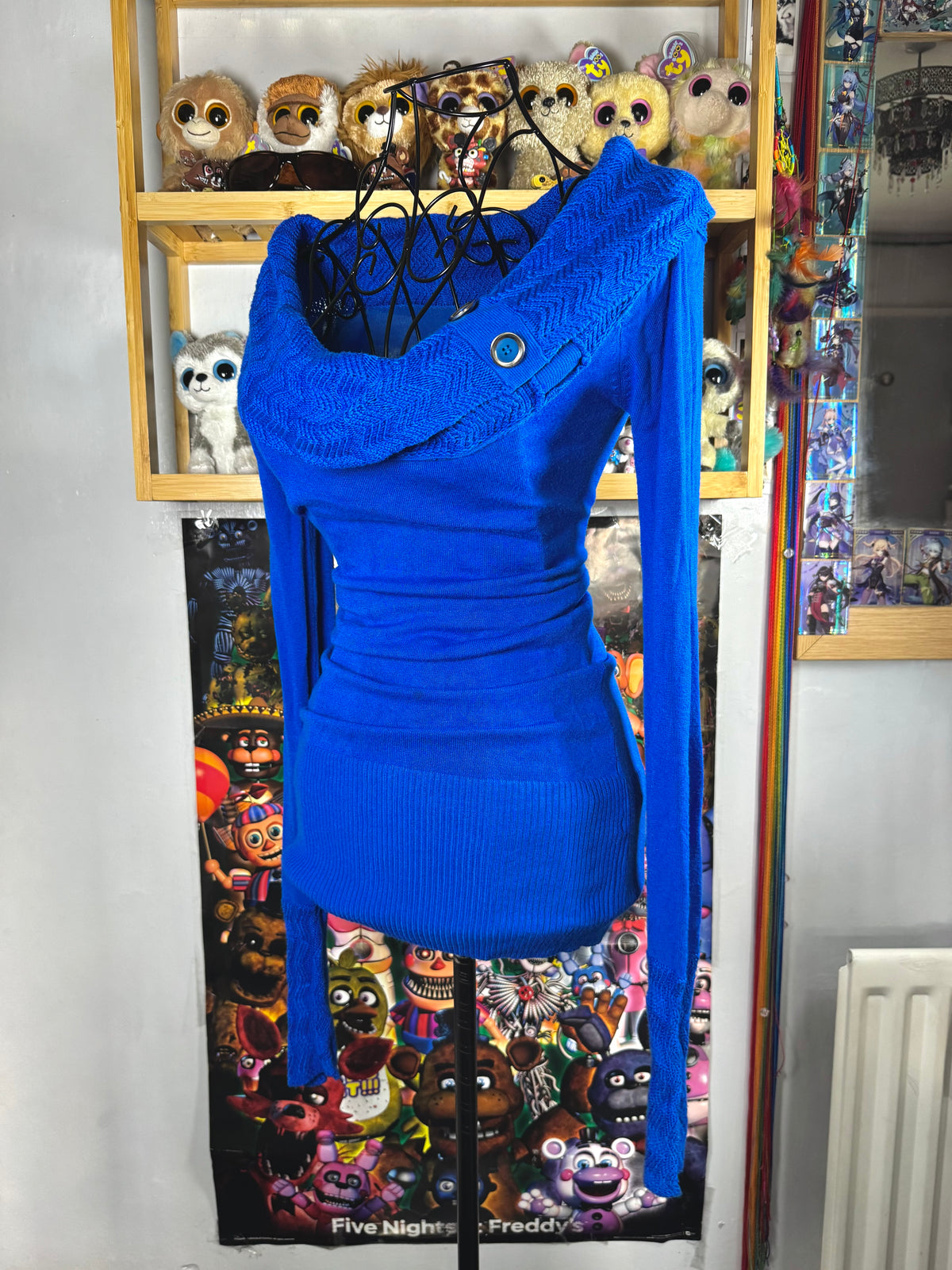 y2k vintage royal blue off shoulder fitted long sleeved top with ribbed knit detail