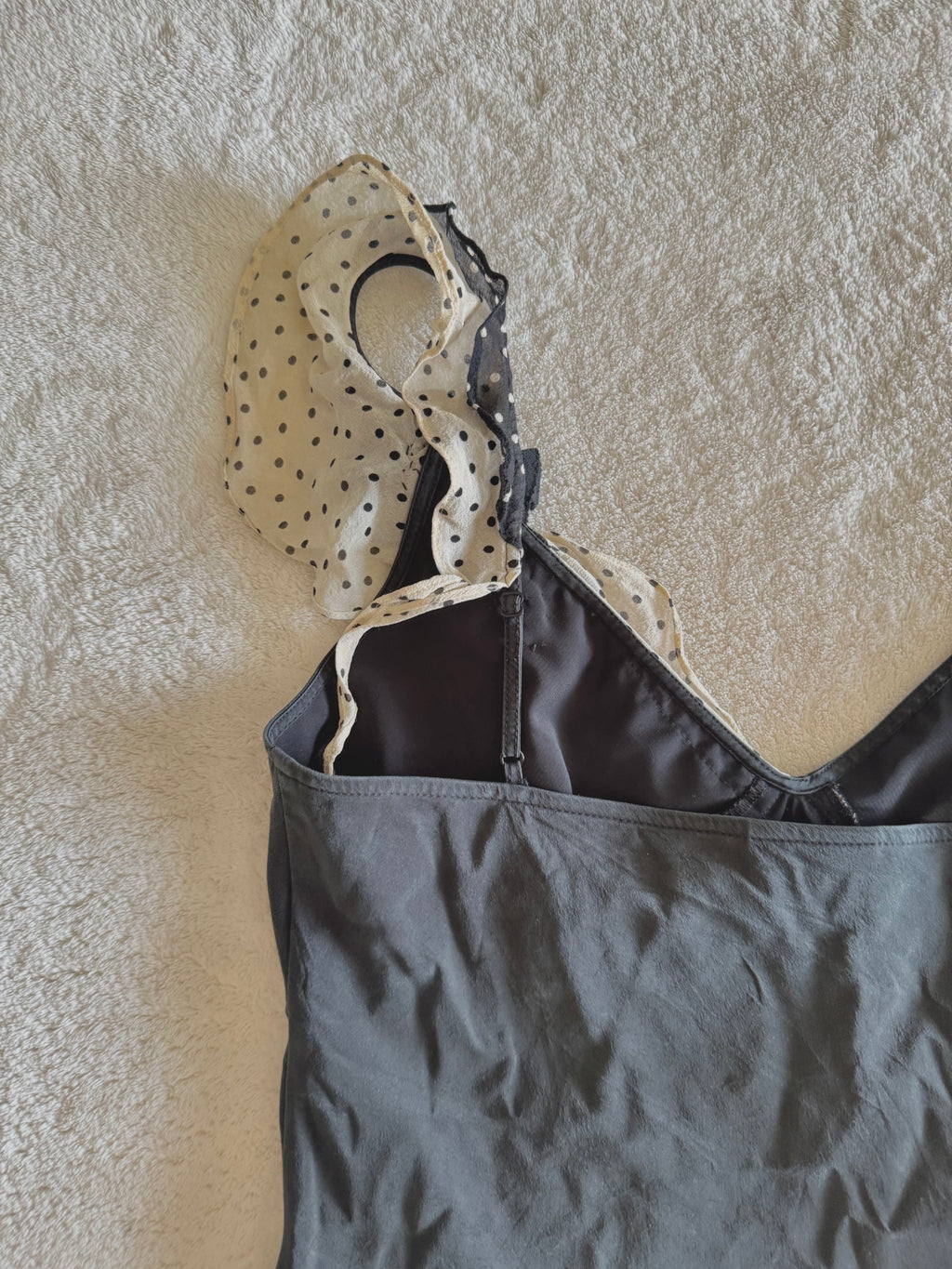 y2k vintage black and cream silk polkadot fitted asymmetrical cami top