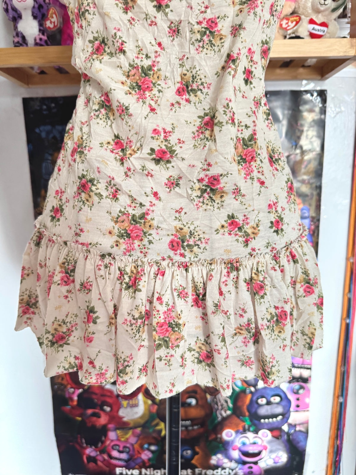 y2k vintage cream floral print sequin embellished ruffle lace trim cami top