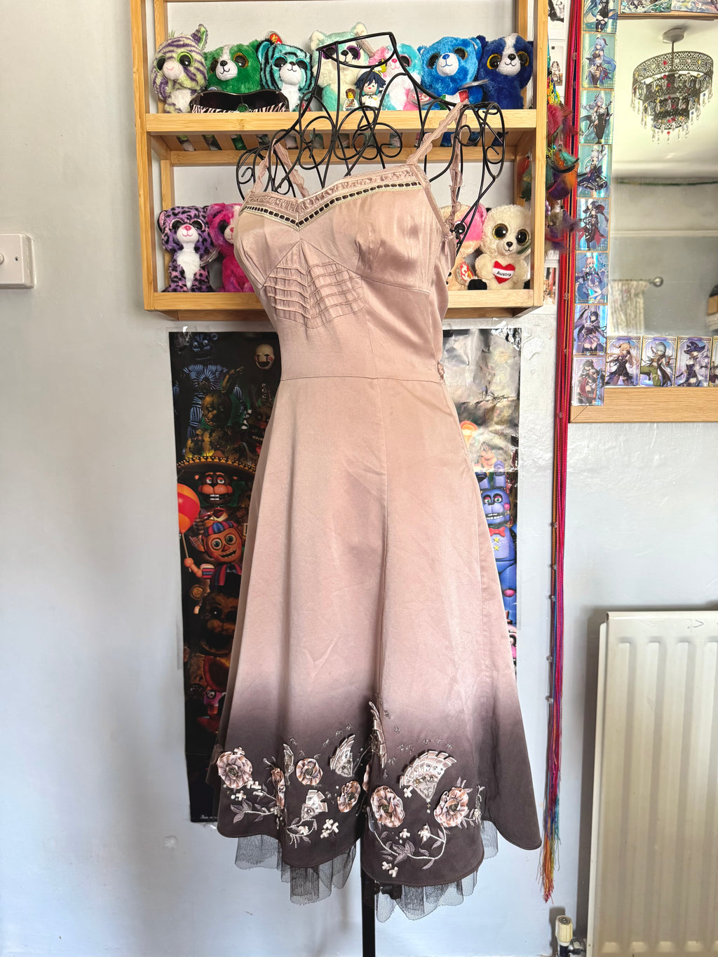 y2k vintage silk dusky pink and brown ombre fitted midi dress fit and flare with blossoms