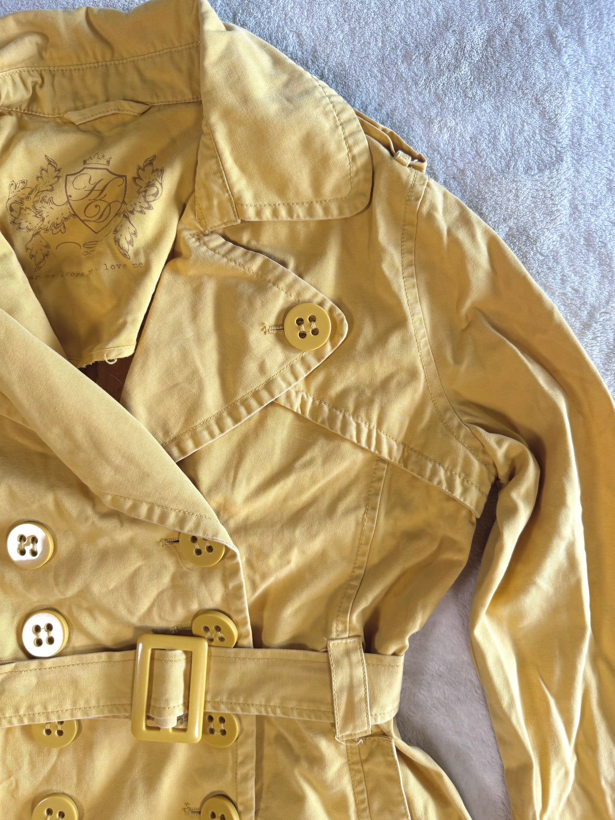 y2k vintage mustard yellow fitted button up peacoat with adjustable belt