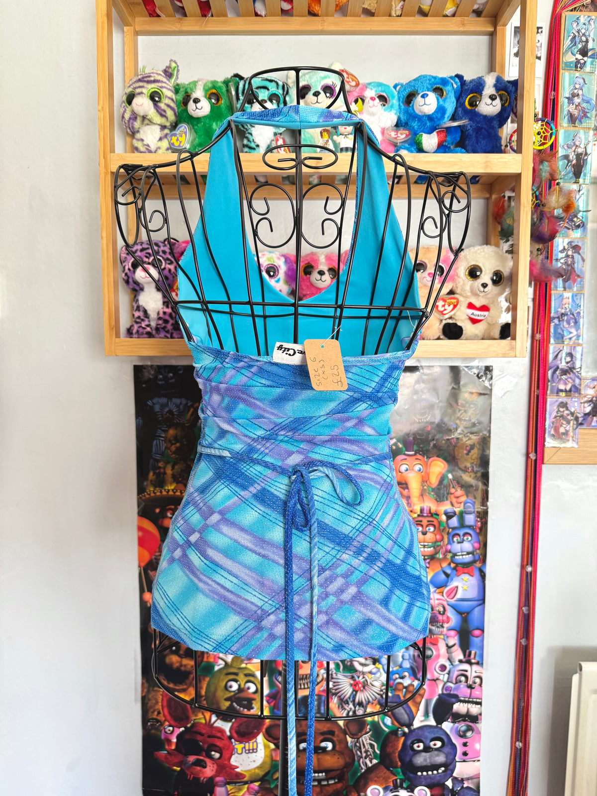 y2k vintage aqua blue fitted halterneck tie back top with glittery shimmer throughout