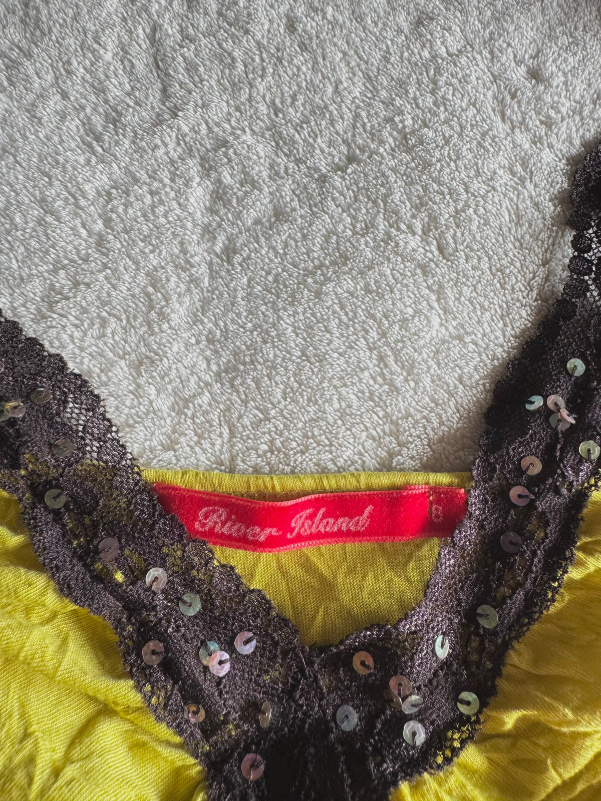 y2k vintage yellow ruched and fitted cami top with brown lace trimmings and sequins