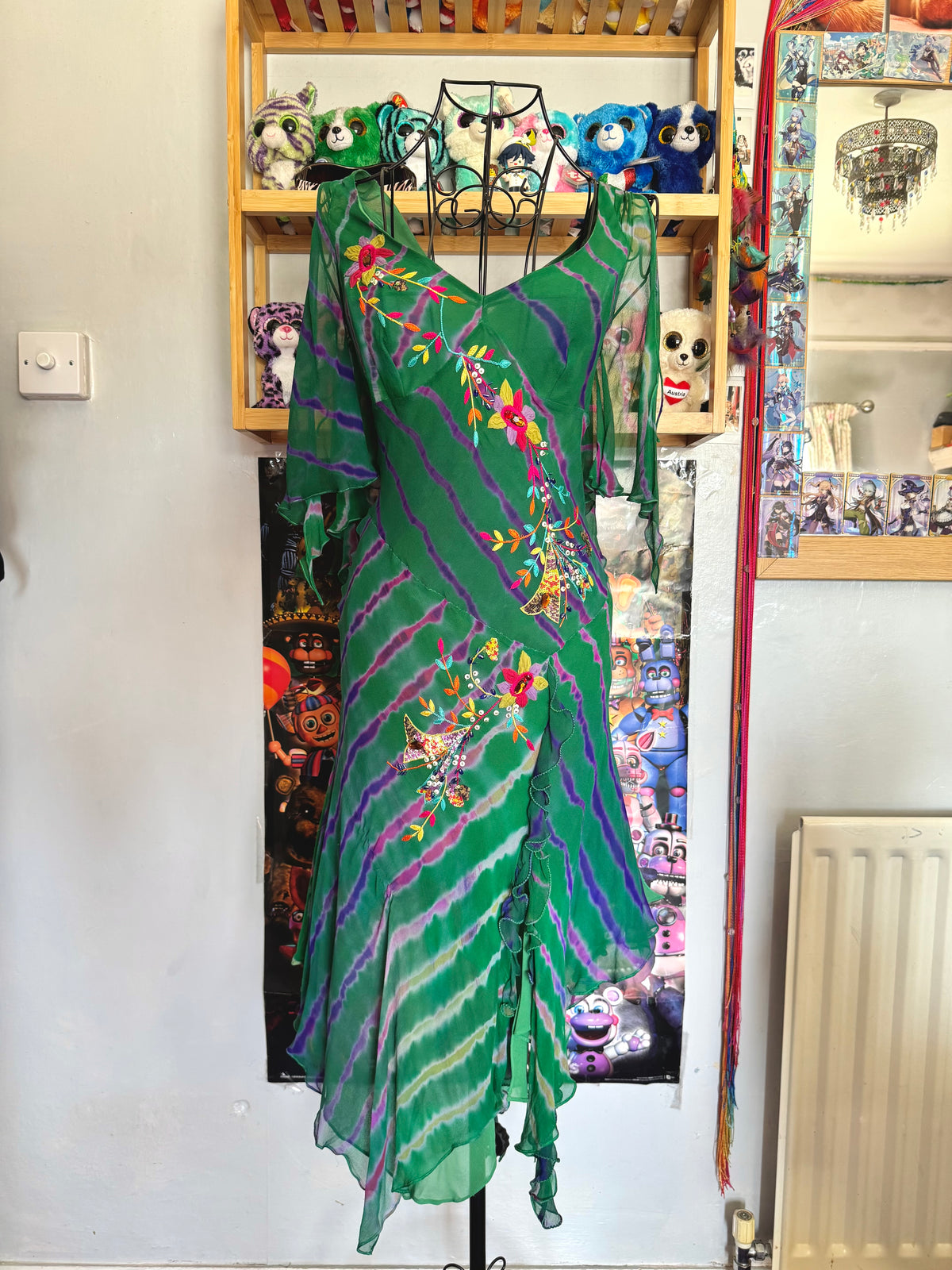 y2k vintage silk green flowy midaxi length dress with multicoloured embroidered details
