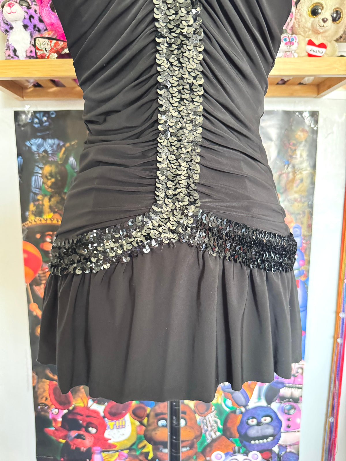 y2k vintage black slinky ruched ruffled vneck top with sequins