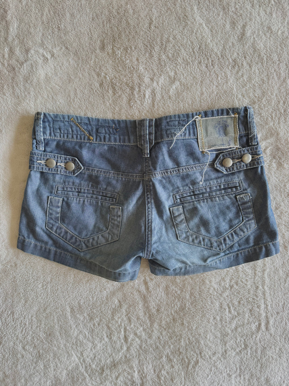 y2k vintage low waisted medium wash denim mini shorts