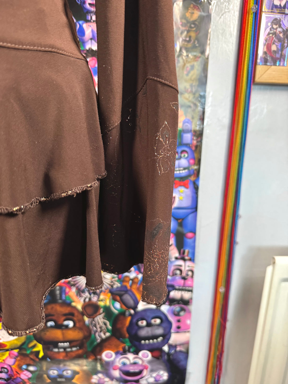 y2k vintage style brown fitted long sleeved floral layered top with ruffle tiered bottom fairycore