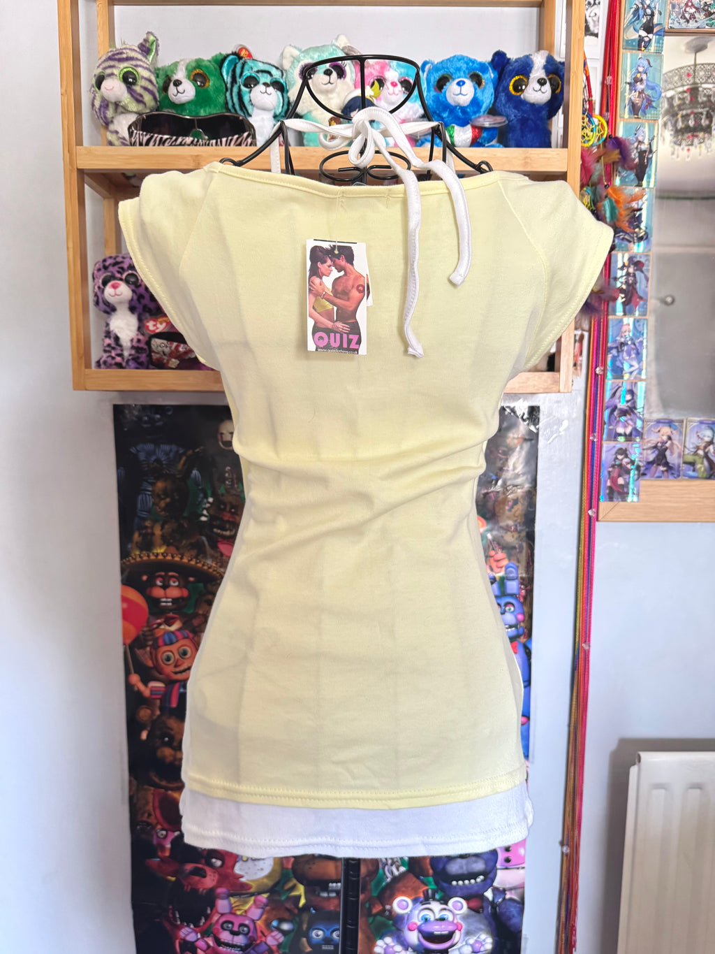 y2k vintage deadstock BNWT butter yellow graphic fitted halterneck layered top