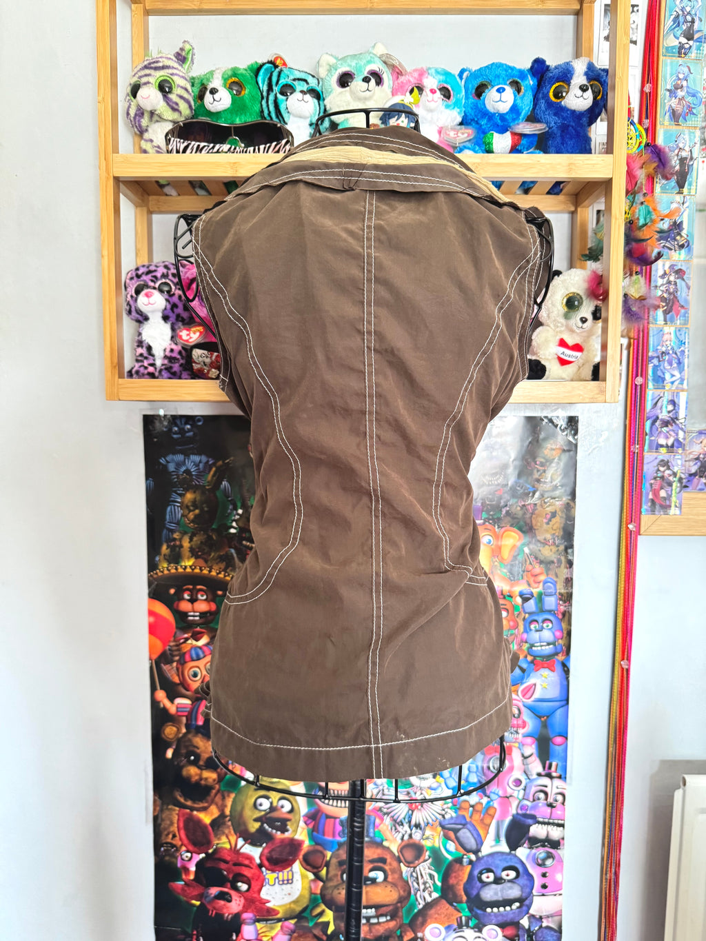 y2k vintage chocolate brown ruffled button up sleeveless vest top