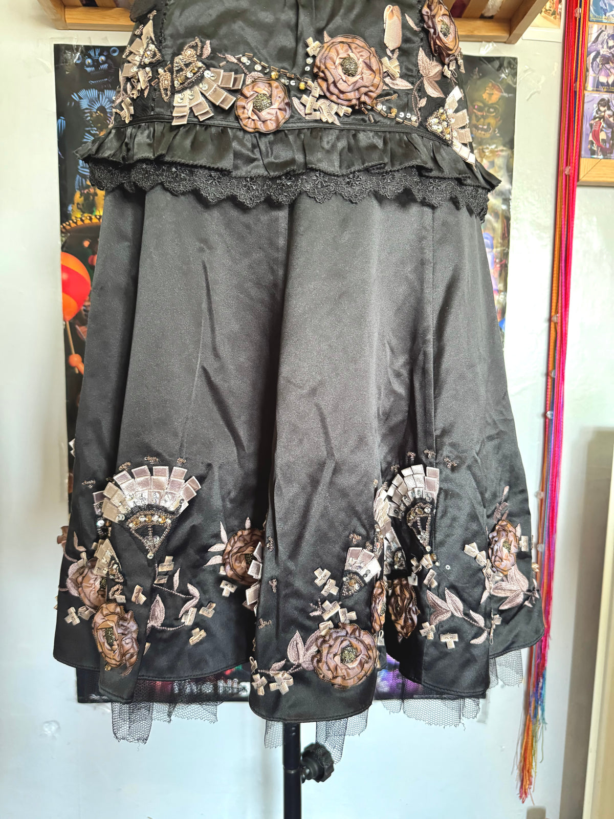 y2k vintage silk co-ord cami top and mini skirt with 3D blossoms embellished