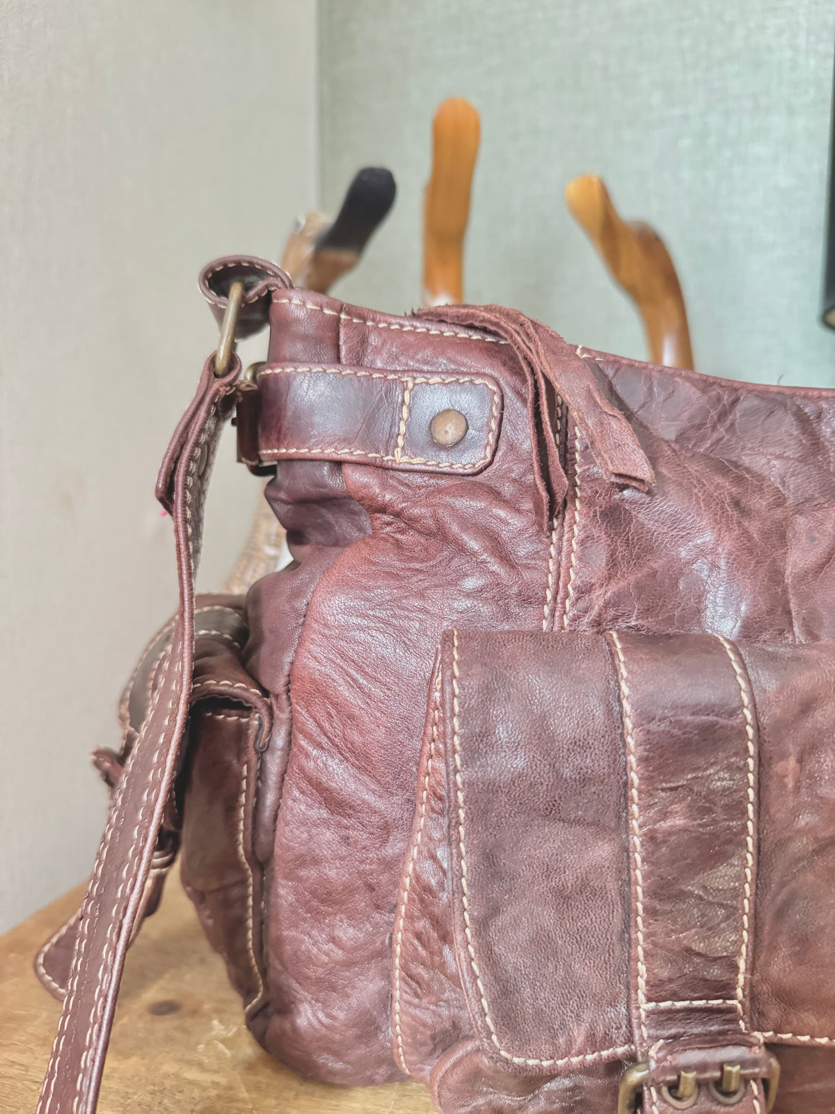 y2k vintage brown real leather golden hardware detail buckle shoulder bag