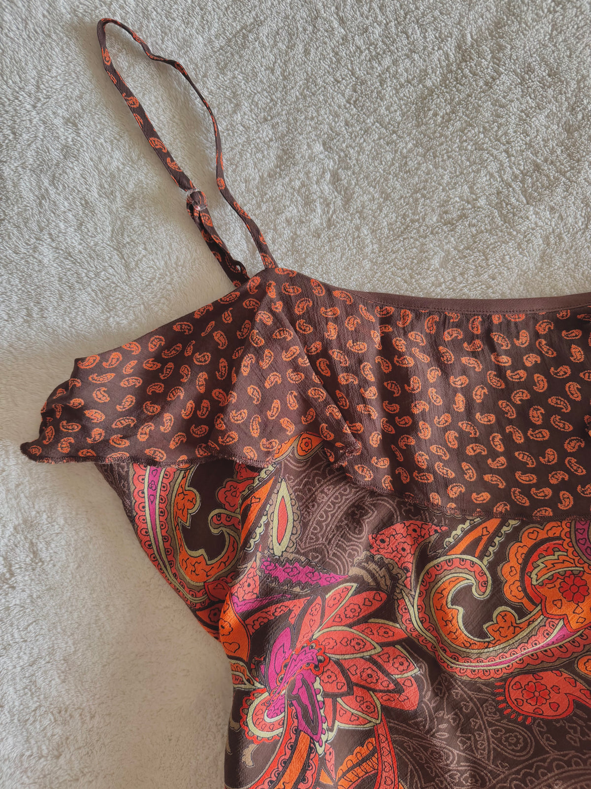 y2k vintage fitted brown and orange paisley print cami top