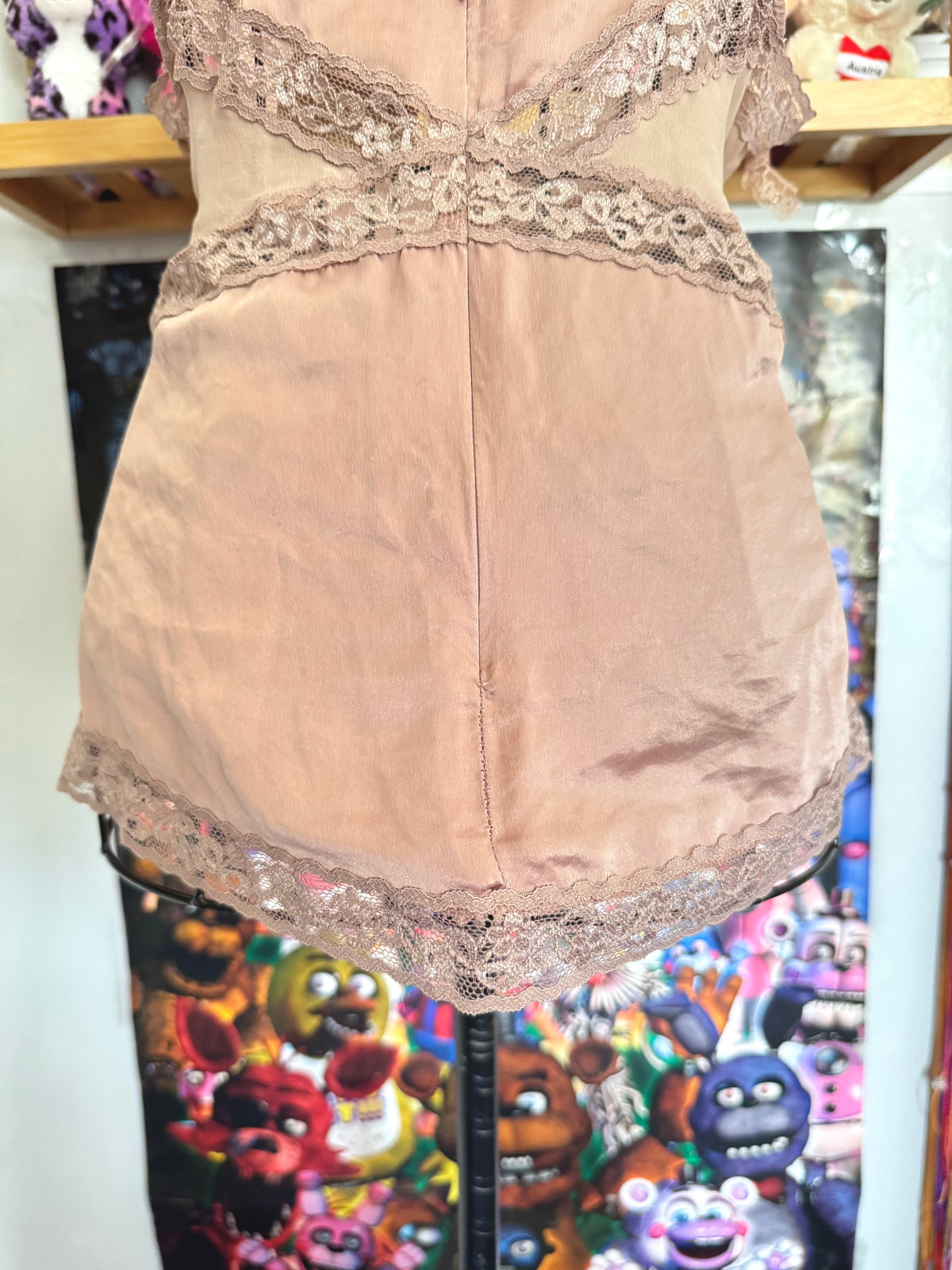 y2k vintage silk dusky pink fitted floral lace trim cami top
