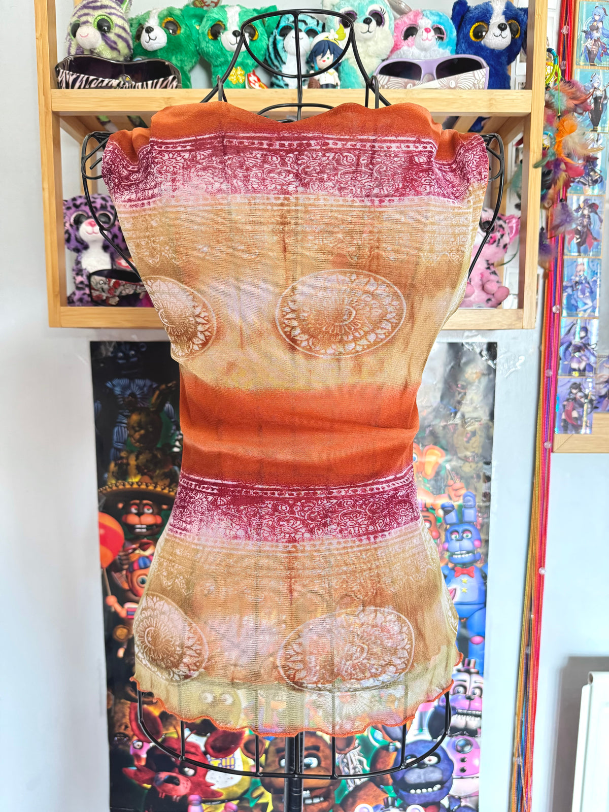 y2k vintage mesh fitted ombre sleeveless vest top with keyhole cutout and tassels