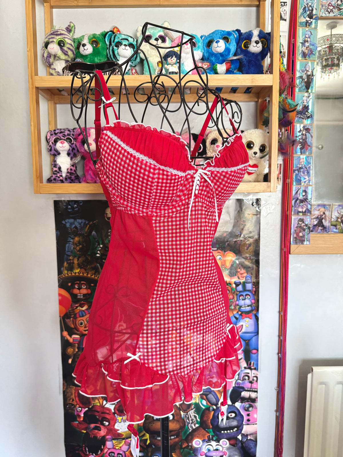 y2k vintage gingham red and white fitted mesh cami top coquette