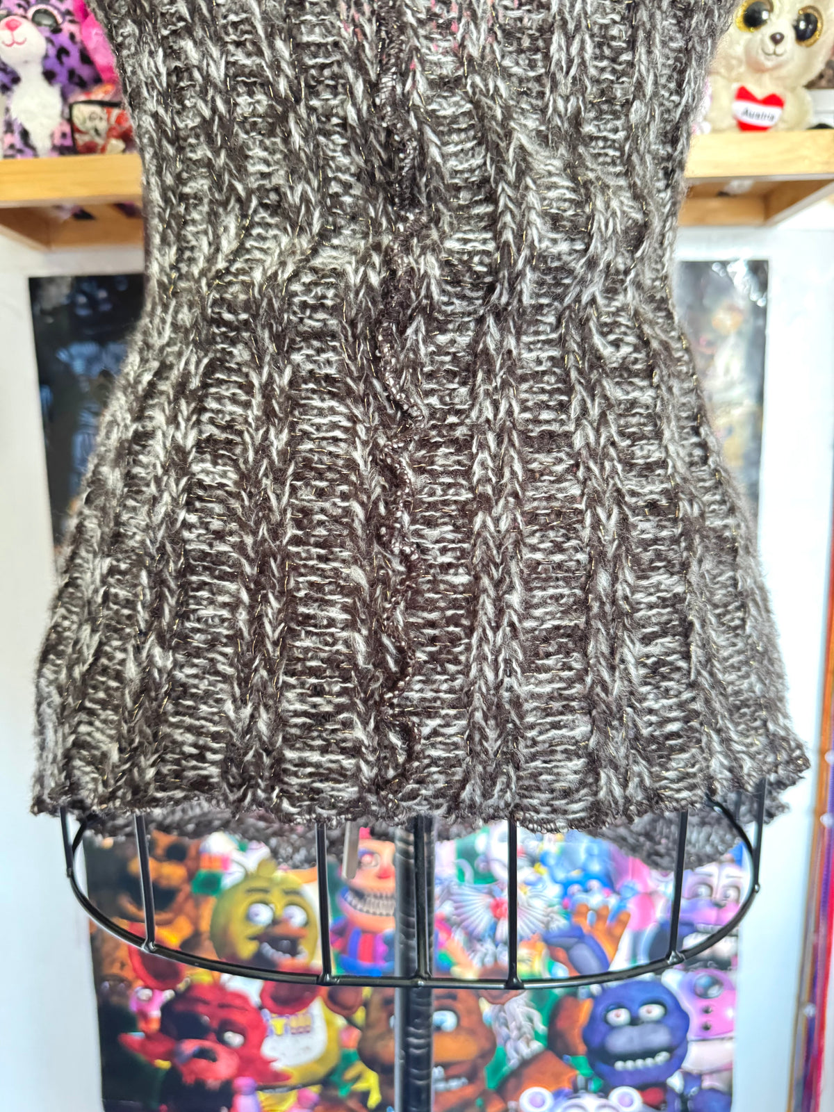 y2k vintage knitted brown and white fitted cami top with rosette