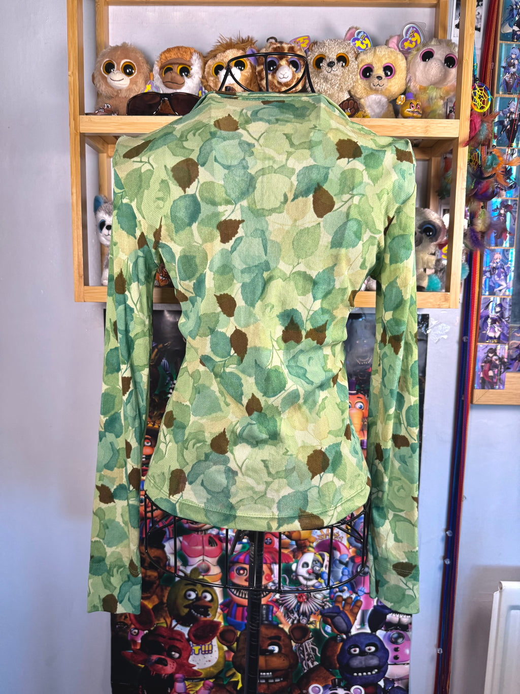 y2k vintage sheer mesh button up top with leaf print