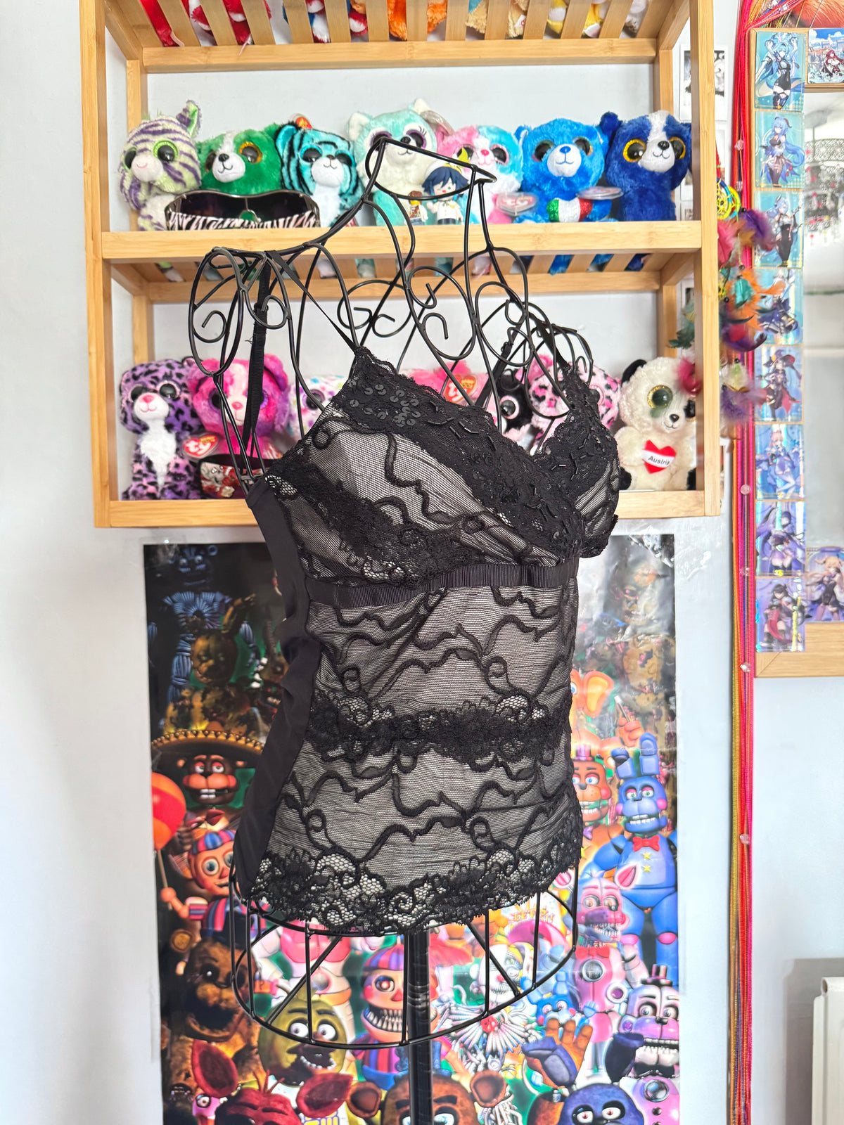 y2k vintage black sequin embellished cropped and fitted cami top