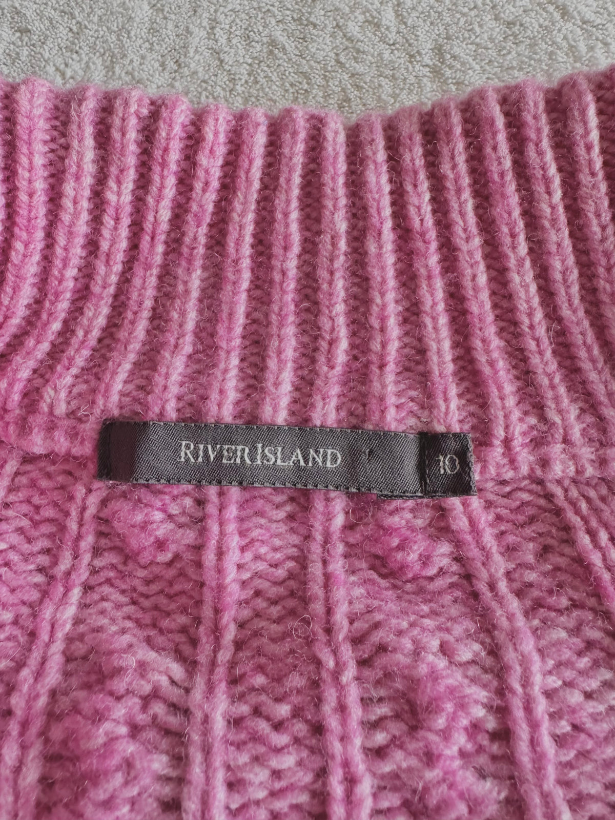 y2k vintage pink fitted cropped chunky cosy zip up jumper with bobbles