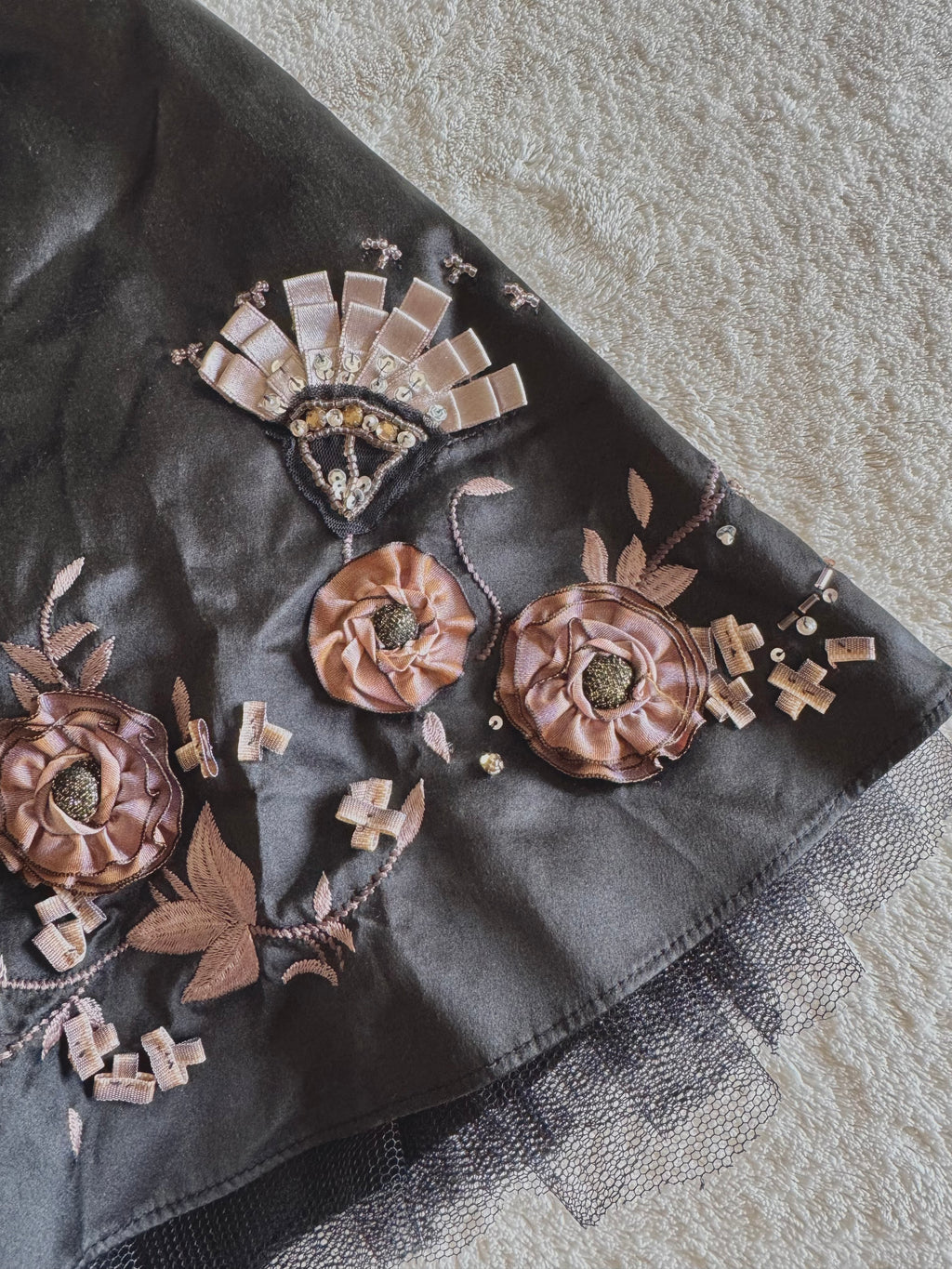 y2k vintage silk co-ord cami top and mini skirt with 3D blossoms embellished