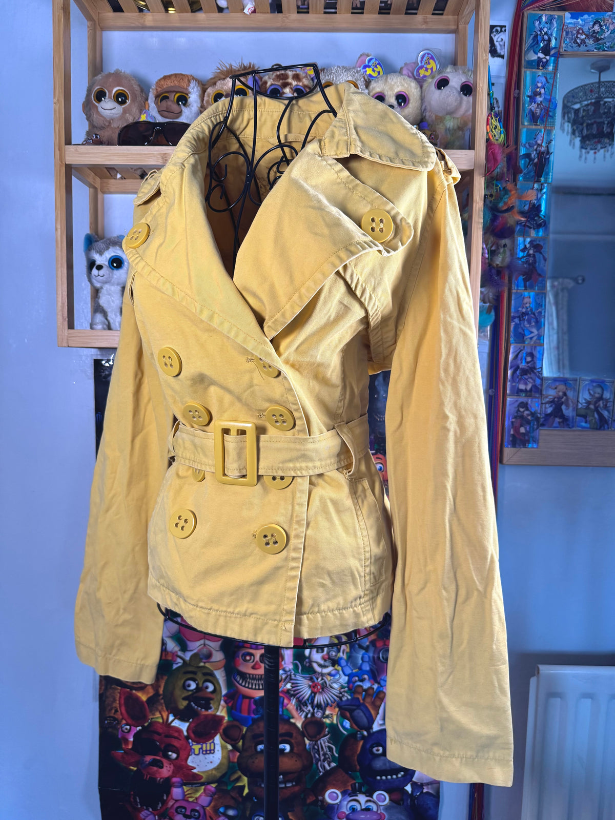 y2k vintage mustard yellow fitted button up peacoat with adjustable belt