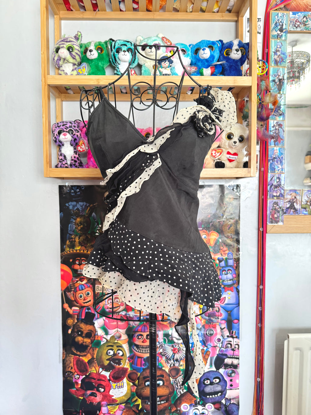 y2k vintage black and cream silk polkadot fitted asymmetrical cami top
