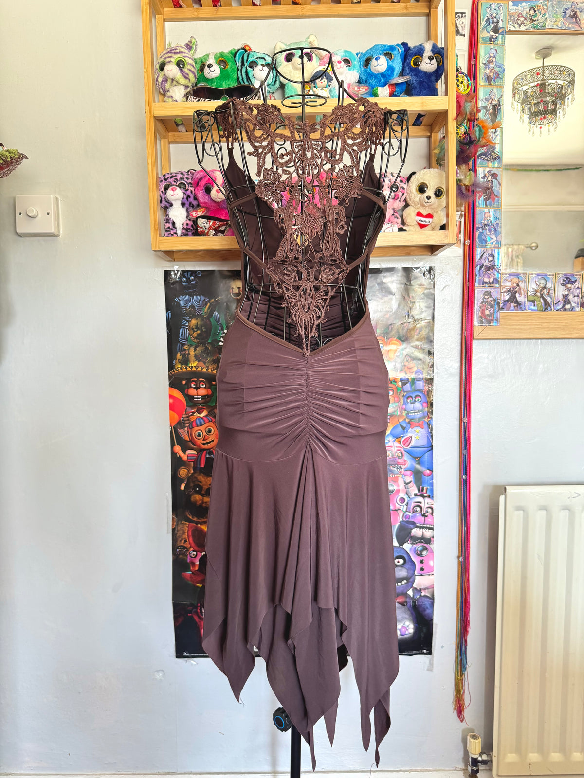 y2k vintage chocolate brown ruched fitted floral lace back fairycore mini dress