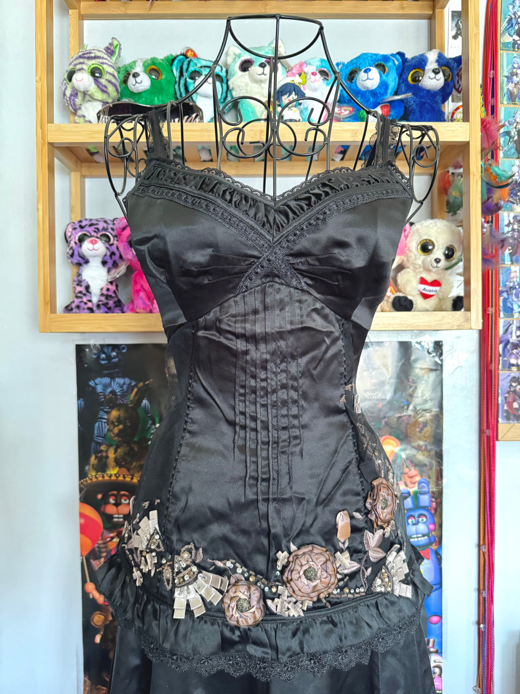 y2k vintage silk co-ord cami top and mini skirt with 3D blossoms embellished