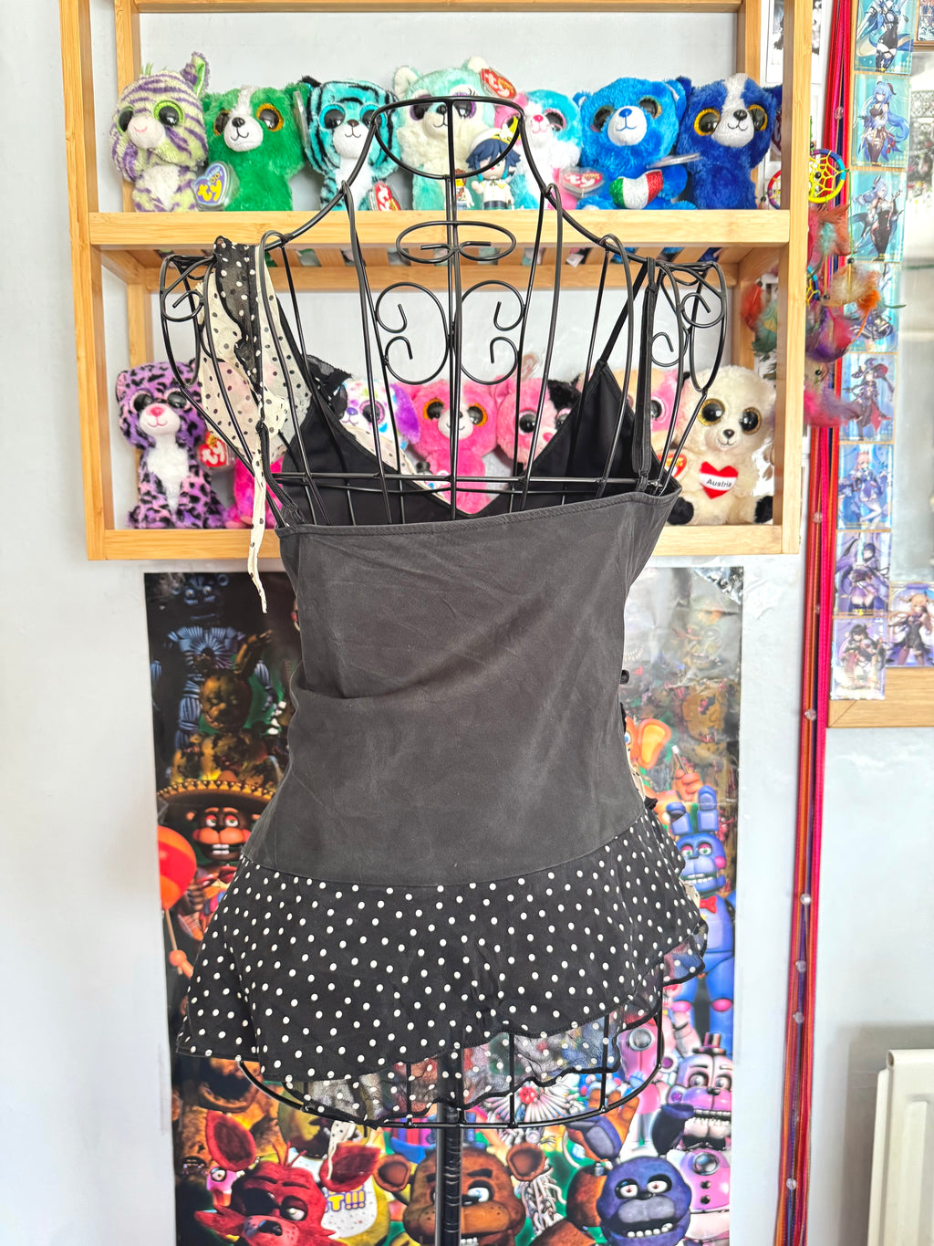 y2k vintage black and cream silk polkadot fitted asymmetrical cami top