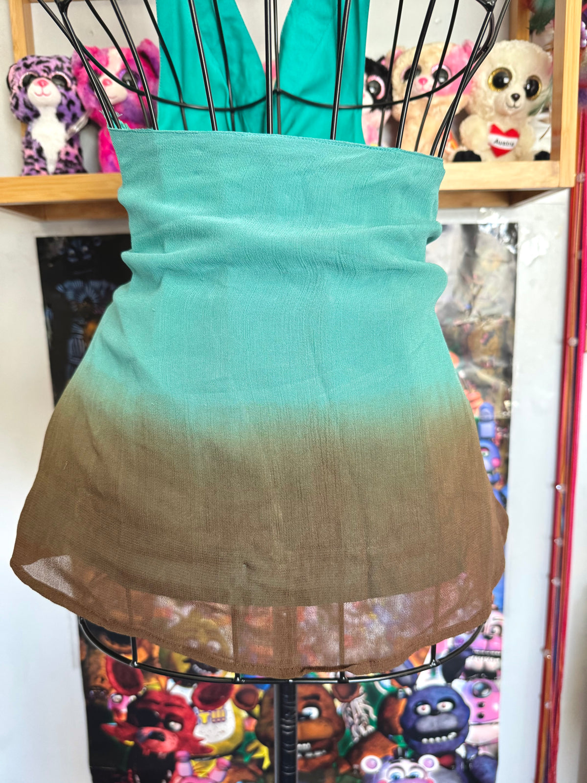 y2k vintage ombre brown and turquoise blue fitted halterneck floral embroidered top