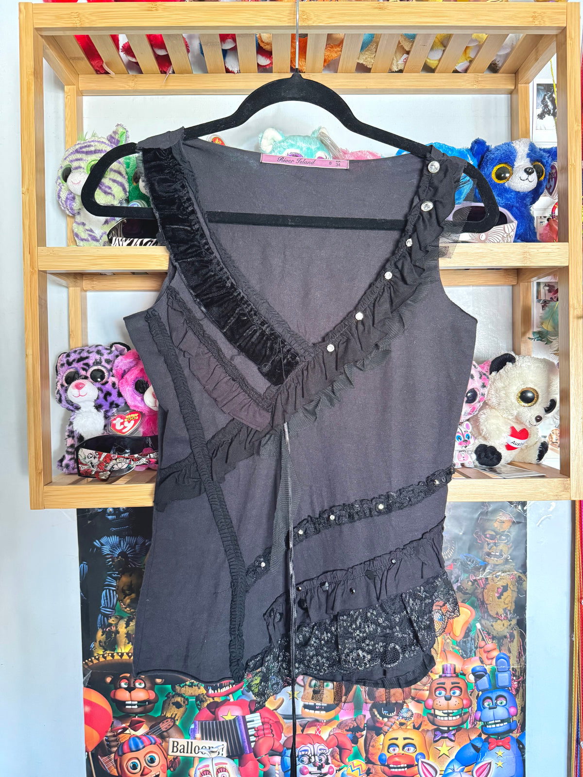 y2k vintage fitted sleeveless black vest top with lace trimmings and sequin embellishments