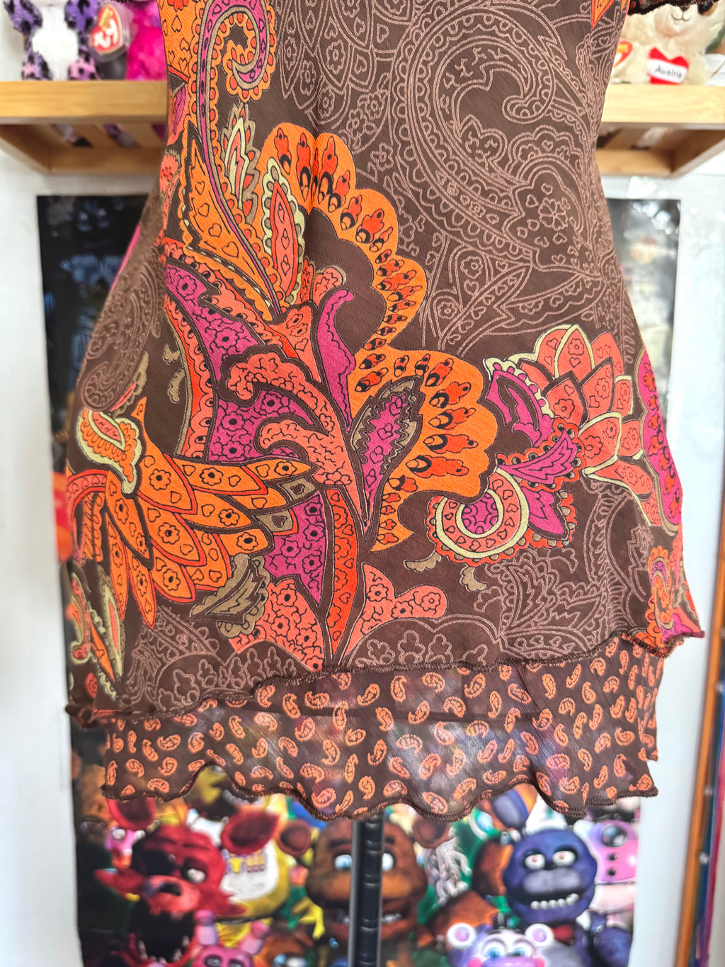 y2k vintage fitted brown and orange paisley print cami top